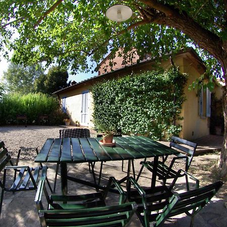 Agriturismo Fattoria Santa Vittoria Pozzo  Luaran gambar