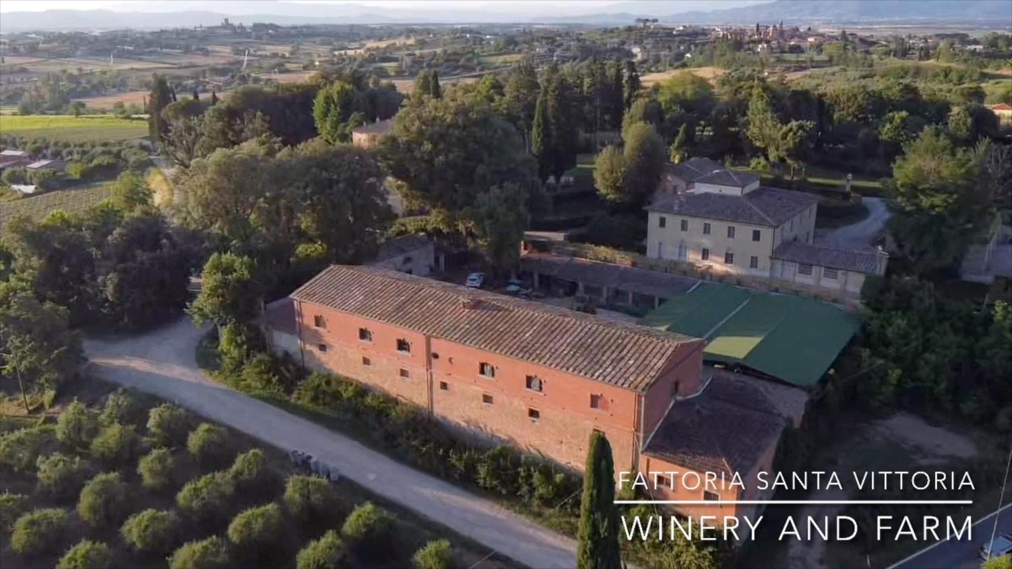 Agriturismo Fattoria Santa Vittoria Pozzo  Luaran gambar